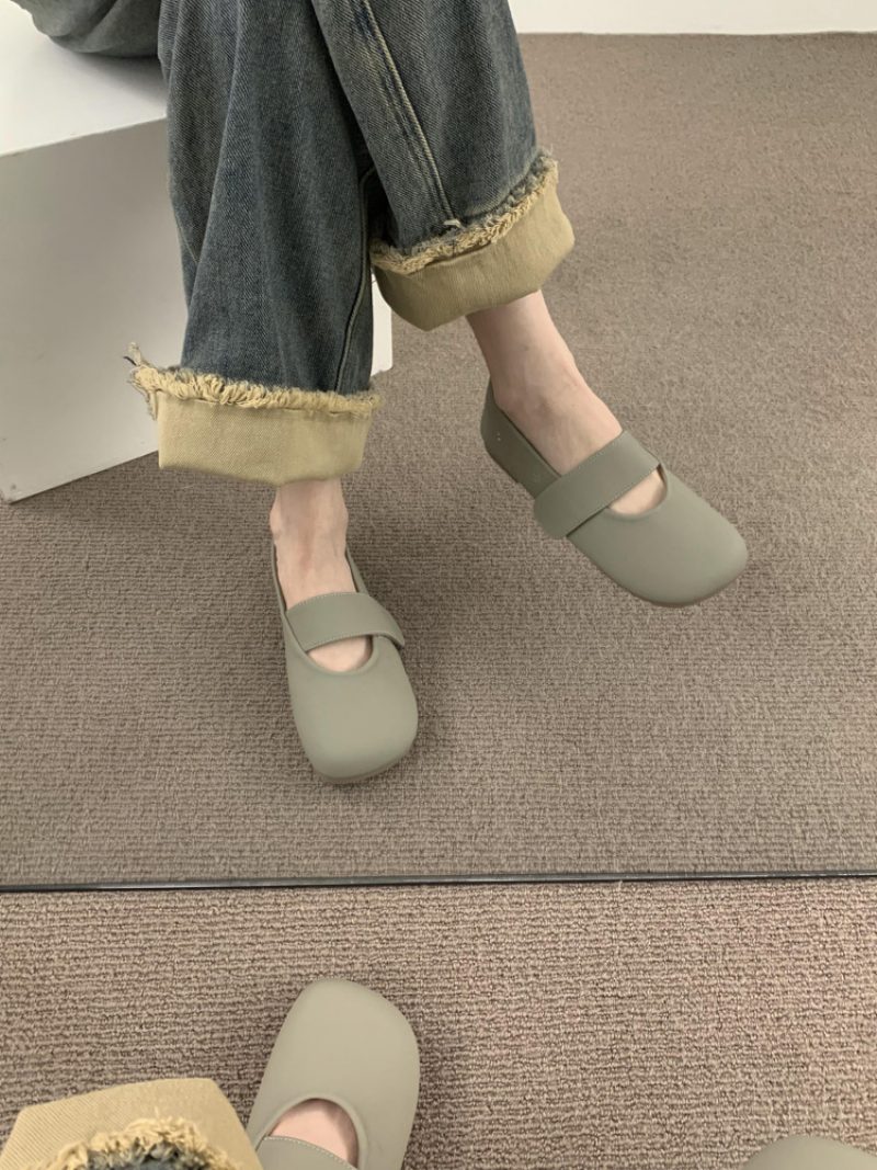 Płaskie Buty Retro Z Kwadratowym Noskiem Damskie Zapinane Na Rzep Nowe Miękkie Doudou
