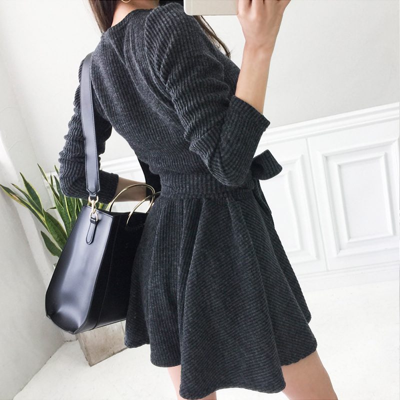 Dzianinowa Sukienka 2024 V Neck Ladies Slim Fit Bowknot
