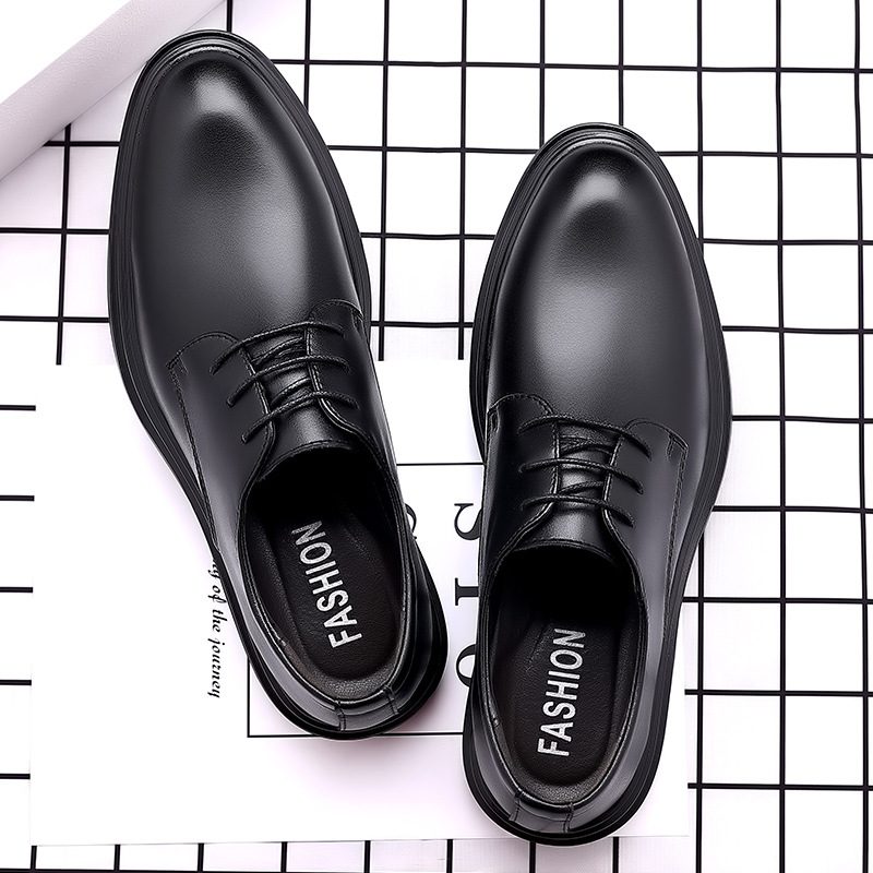 Nowe Skórzane Buty Męskie Miękka Podeszwa Business Casual Młodzieżowe Sznurowane Modne Tłoczone Randki Do Jazdy Samochodem